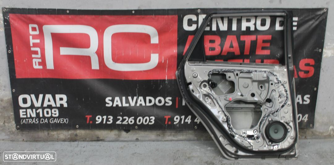 Porta de Trás do Lado Esquerdo Toyota Auris Touring - 2