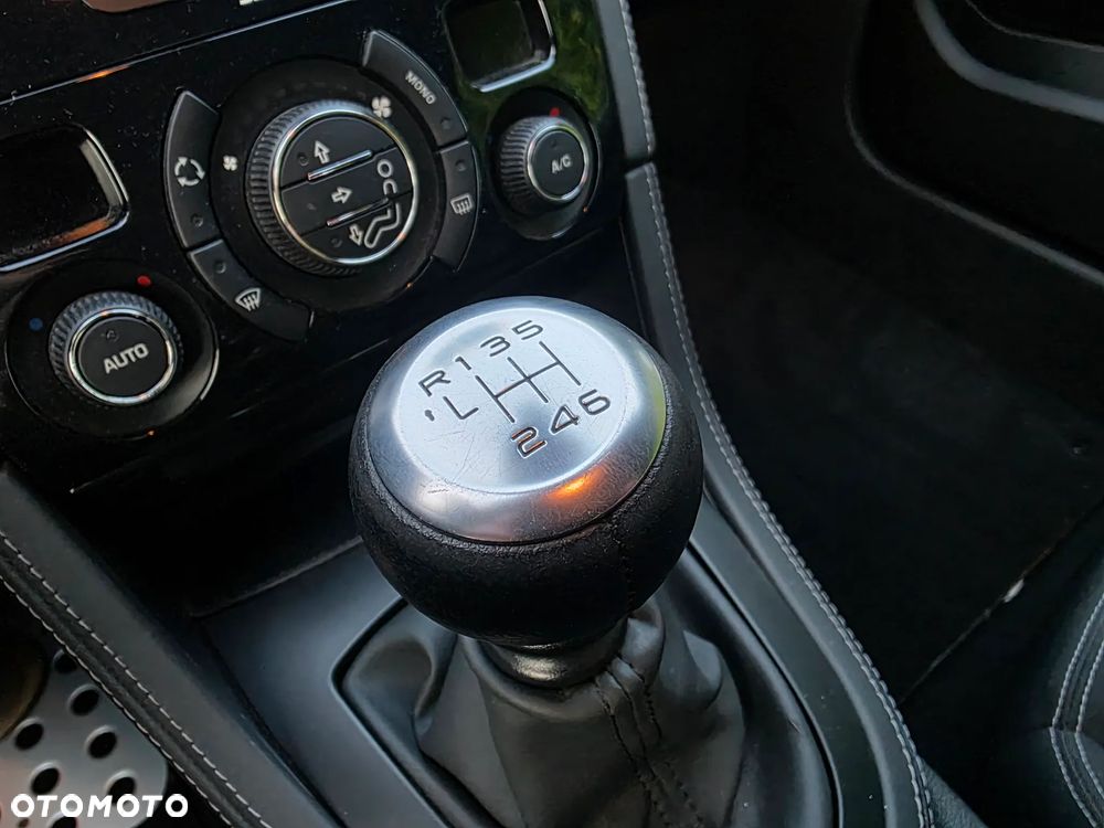 Peugeot RCZ 2.0 HDi FAP 160 - 26