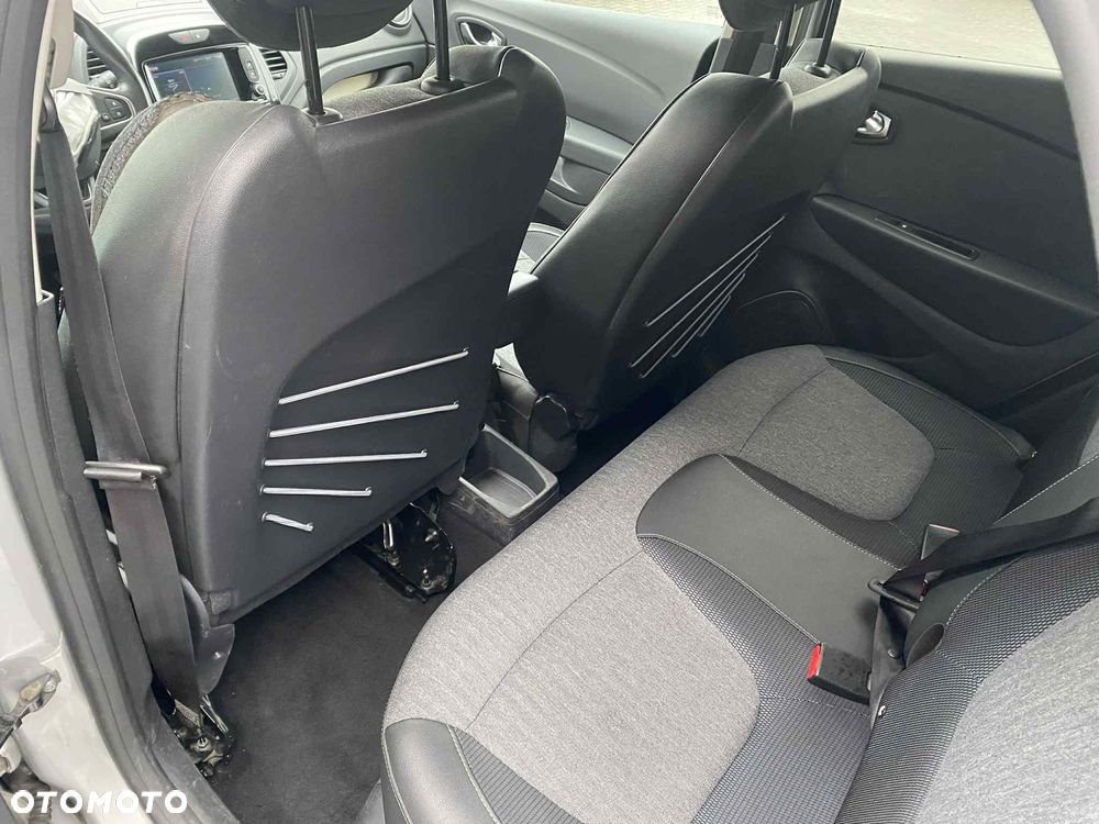 Renault Captur ENERGY TCe 120 EDC Luxe - 14