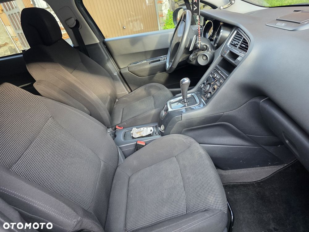 Peugeot 5008 - 2