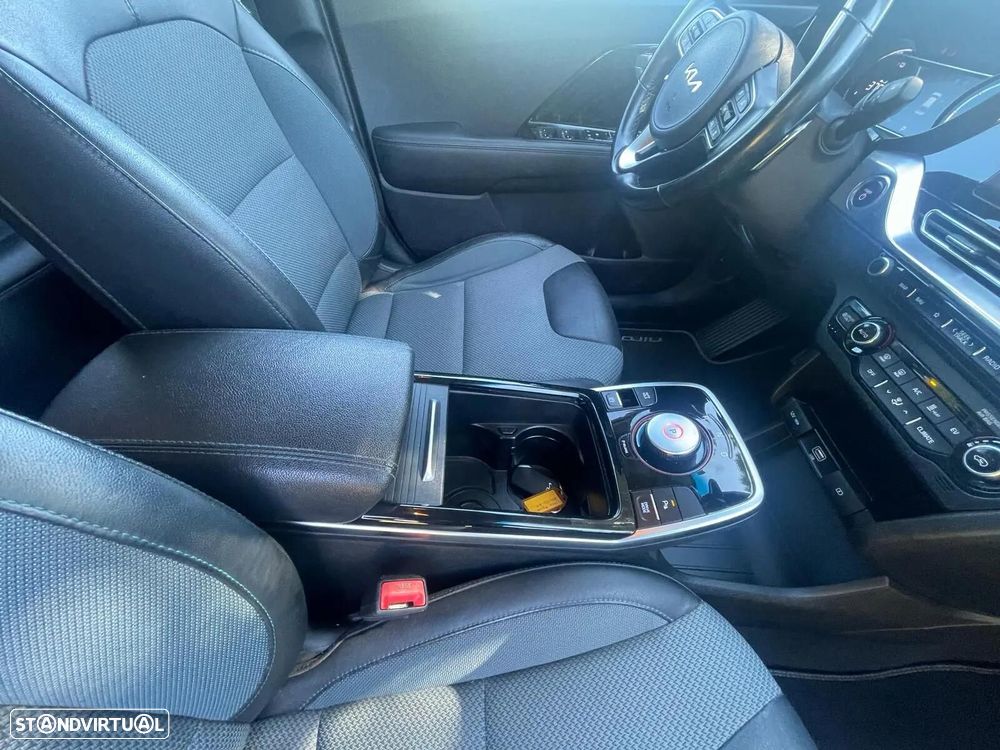 Kia e-Niro 64kWh - 29