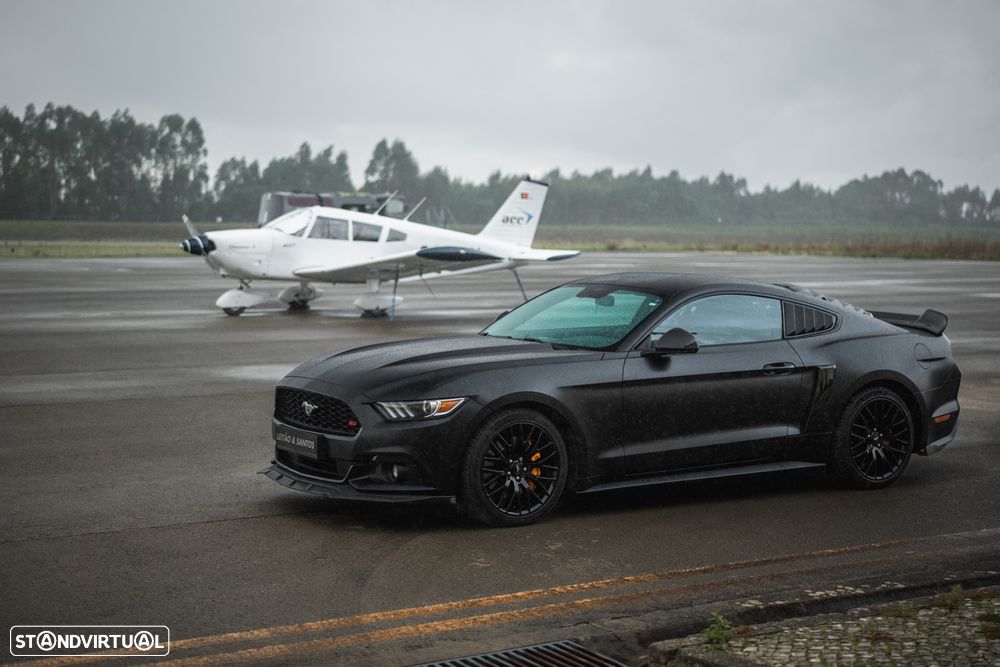 Ford Mustang 2.3 Eco Boost - 33