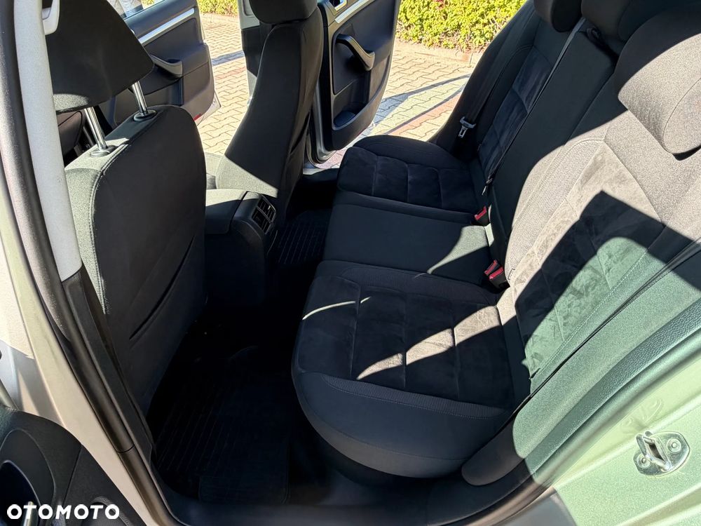 Volkswagen Golf 1.4 TSI Comfortline - 13