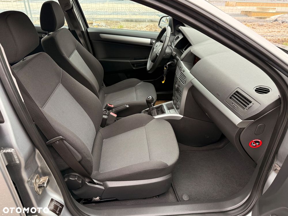 Opel Astra 1.6 Edition - 20