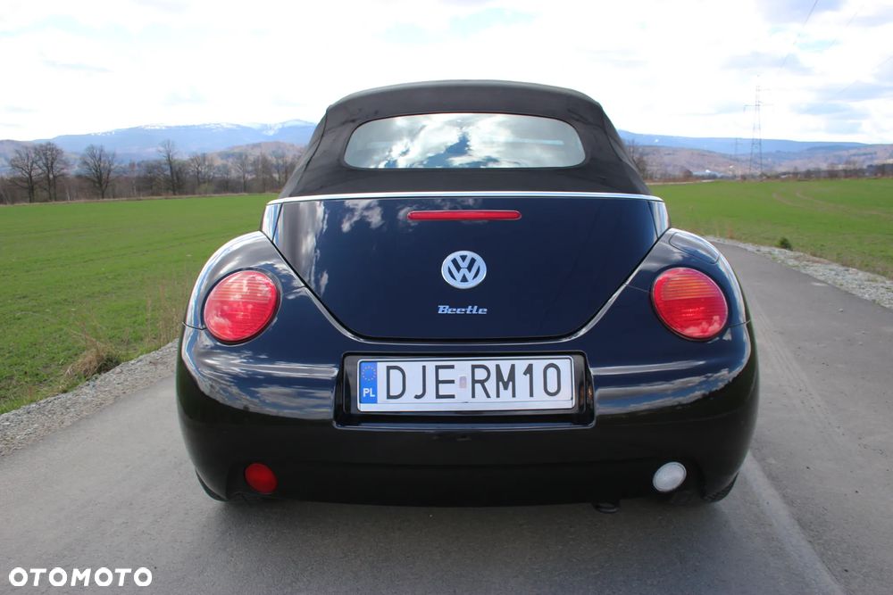 Volkswagen New Beetle 2.0 - 9