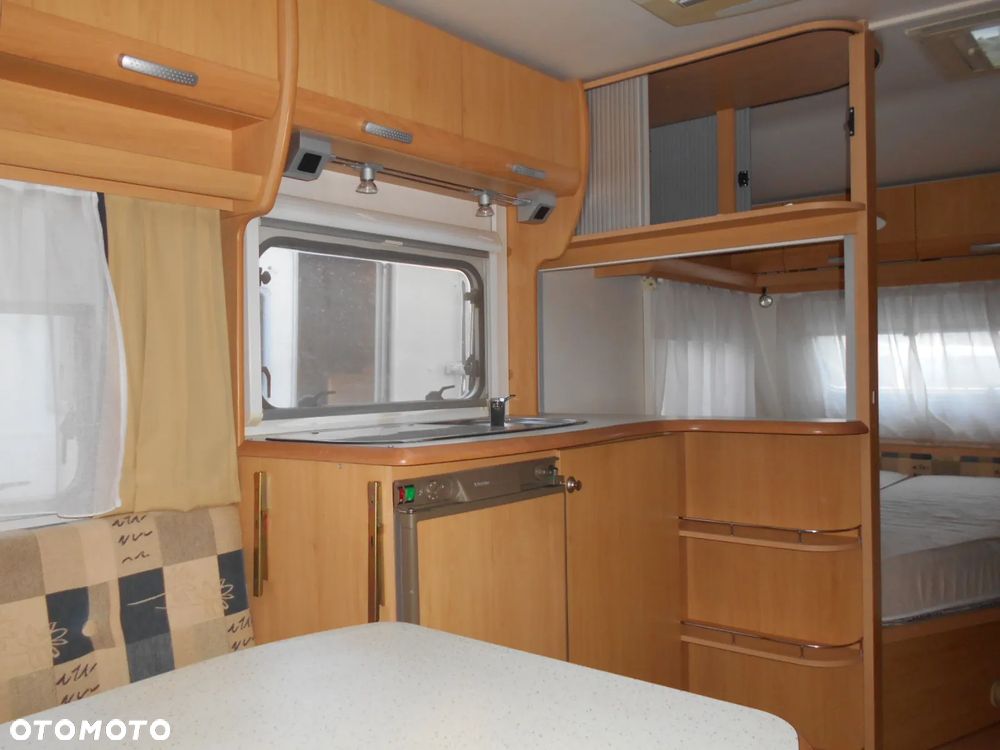 Beyerland SPRINTER LX 460 FB - 6