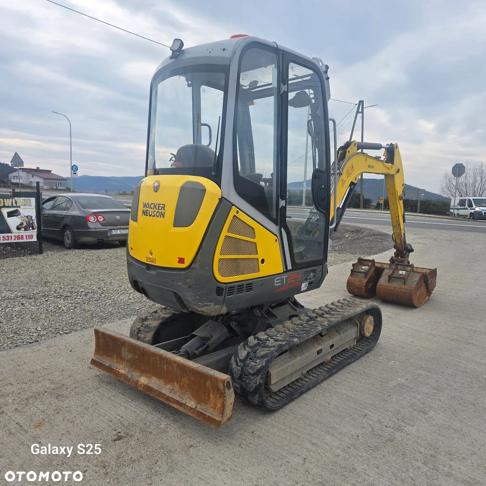 Wacker Neuson ET24 - 10