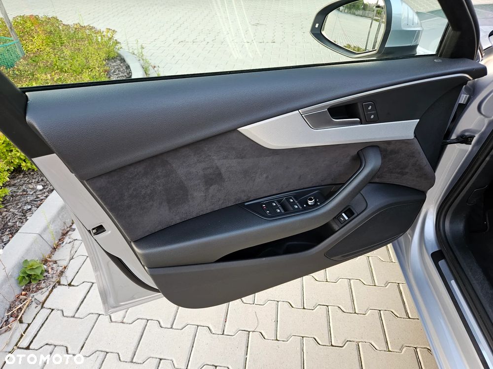 Audi A4 Avant 3.0 TDI quattro S tronic - 28