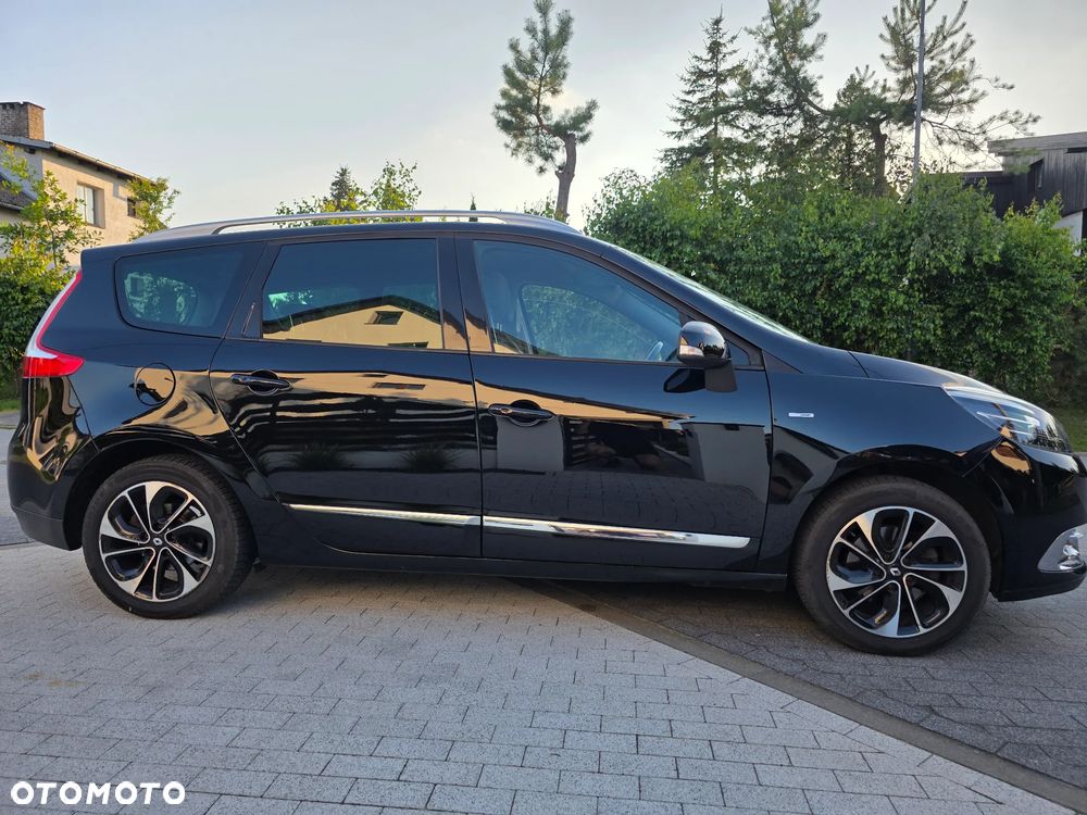 Renault Grand Scenic ENERGY TCe 115 Bose Edition - 16