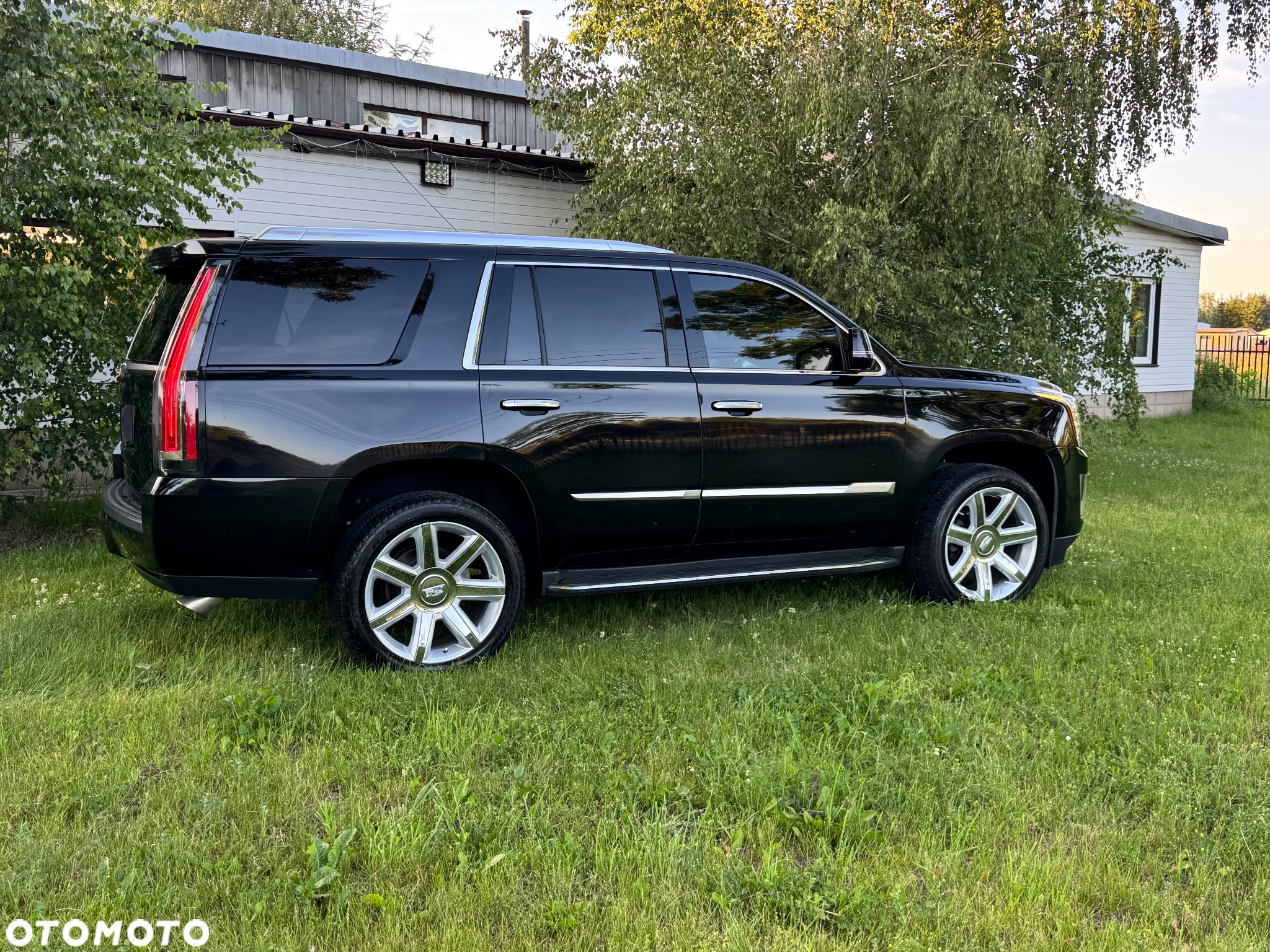 Cadillac Escalade 6.2 V8 AWD AT Premium - 8