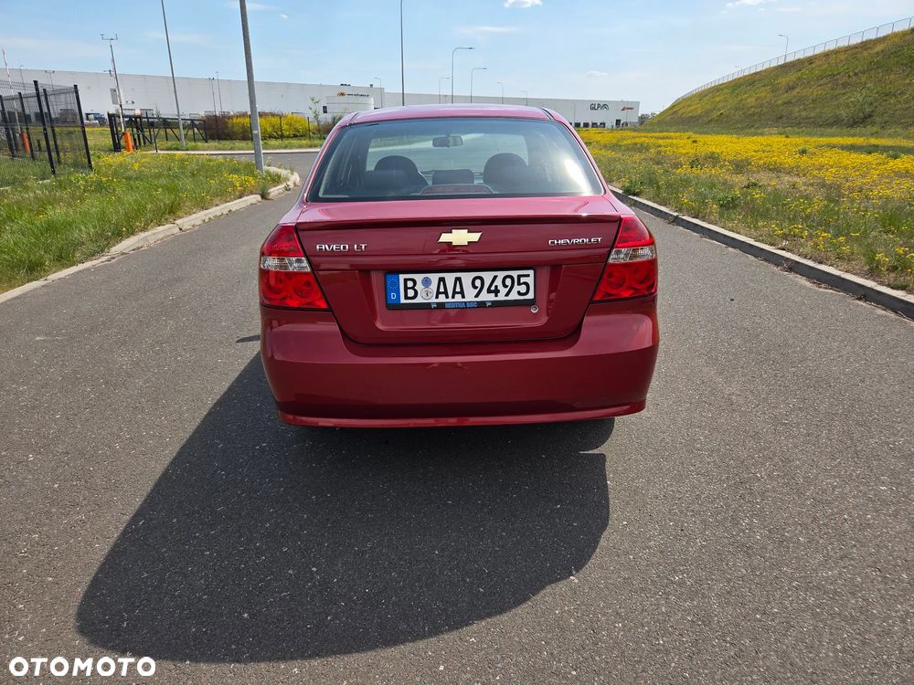 Chevrolet Aveo 1.4 16V LT - 5