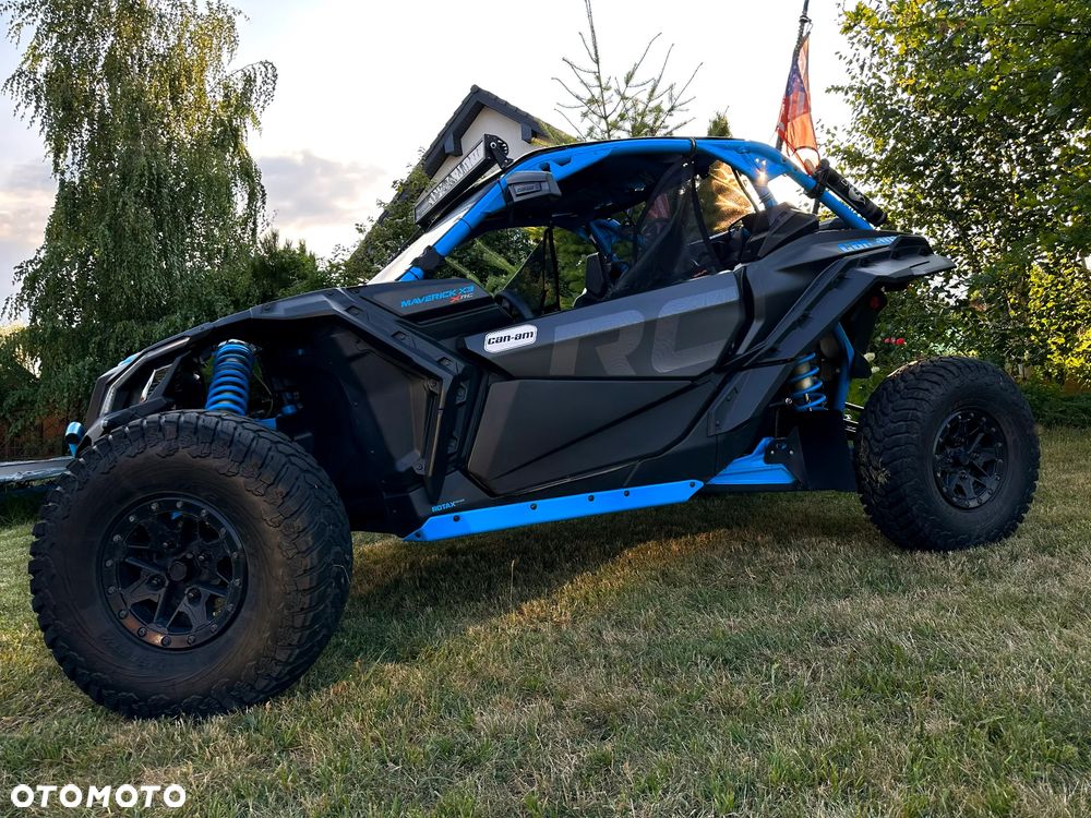 Can-Am Maverick - 2