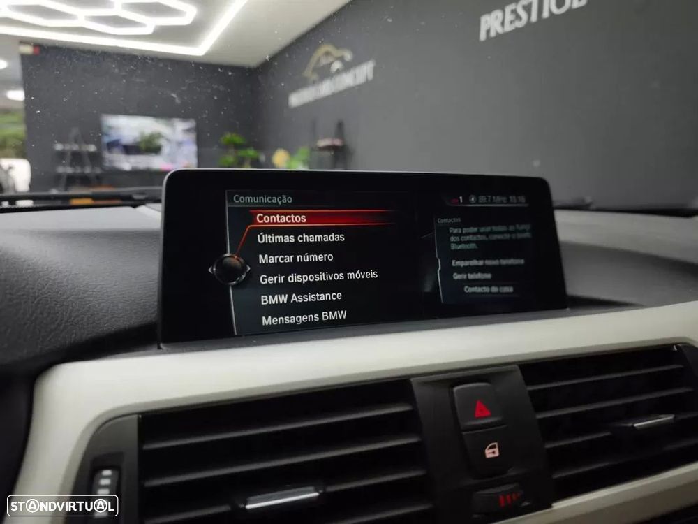 BMW 330 e iPerformance Line Luxury Purity - 36