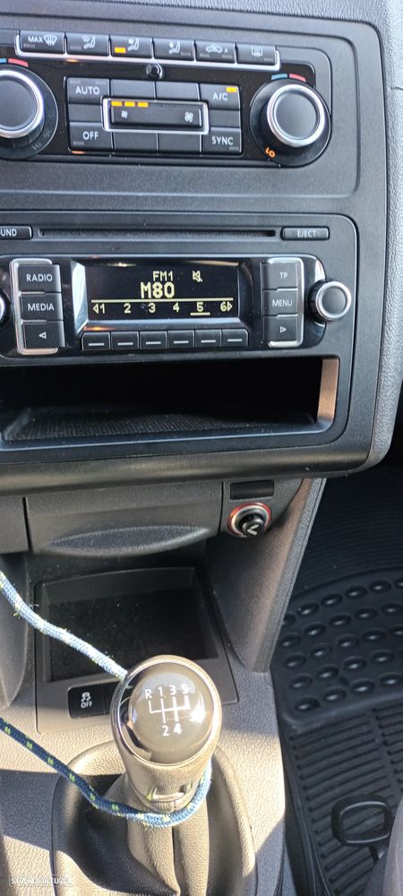 VW CADDY - 6