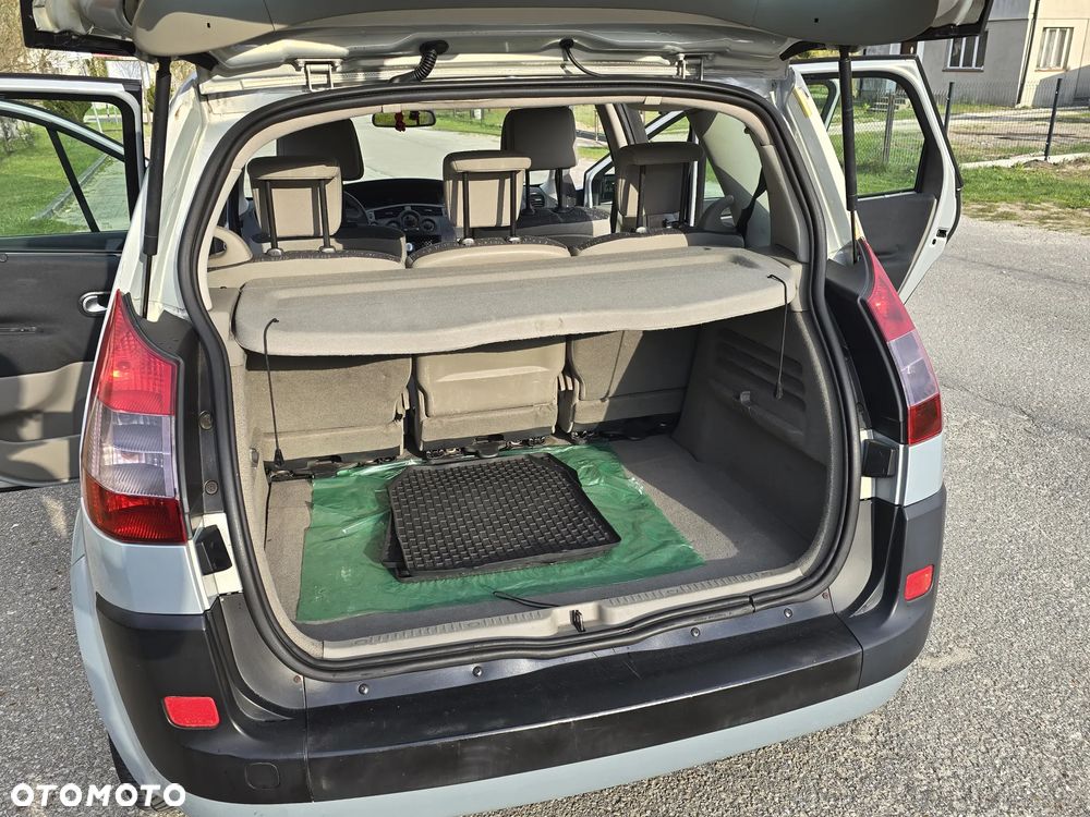 Renault Scenic 1.6 Exception - 22