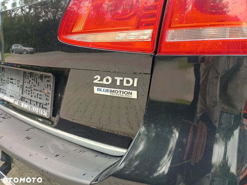 Volkswagen Passat 2.0 Blue TDI SCR Trendline - 9