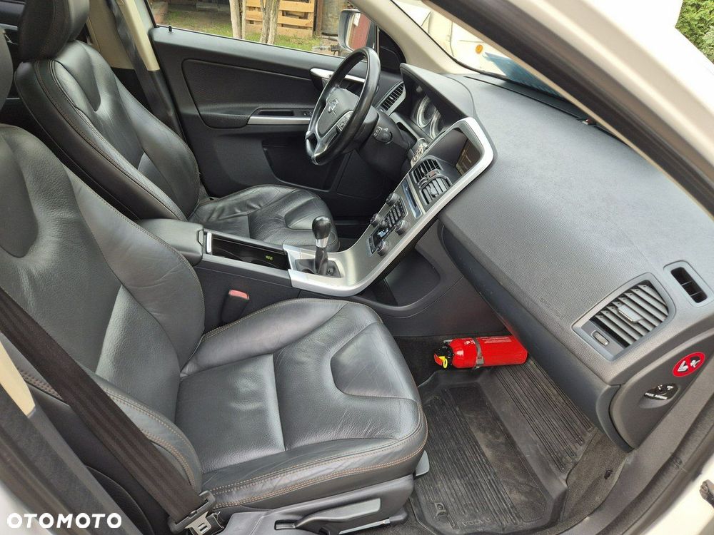 Volvo XC 60 - 11