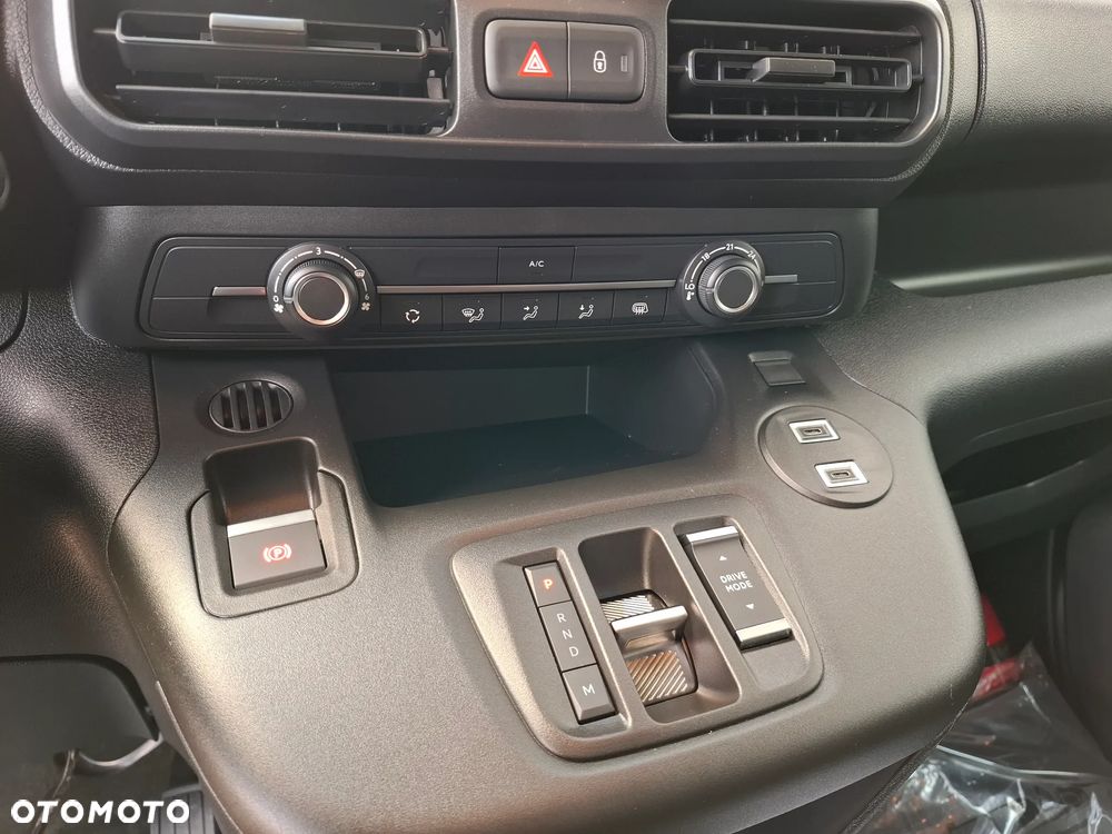 Toyota Proace City D-4D Long 2,4t Active (bryg.) - 16