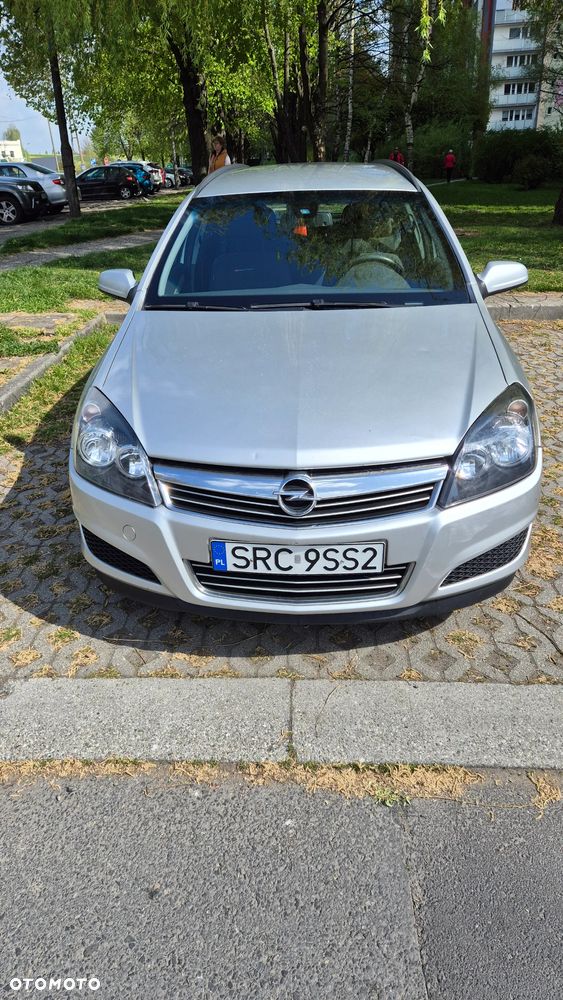 Opel Astra ver-1-6-enjoy - 1