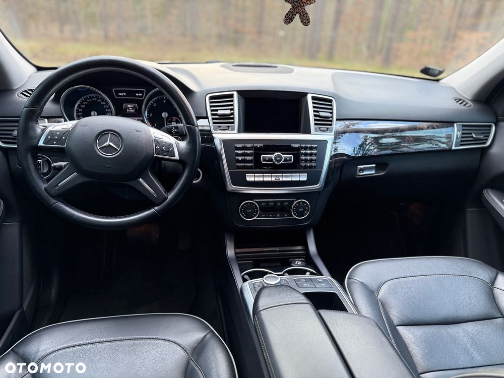 Mercedes-Benz ML 350 BlueTEC 4MATIC 7G-TRONIC - 3