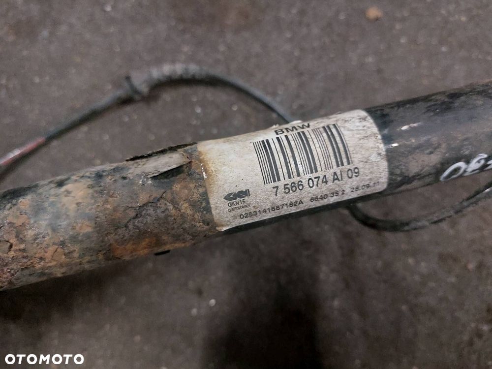 ZWROTNICA PIASTA WAHACZ PÓŁOŚ LEWY TYŁ + PRAWY TYŁ BMW F01 730D - 3