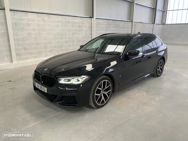 BMW 520 d Pack 50 anos M Auto - 1