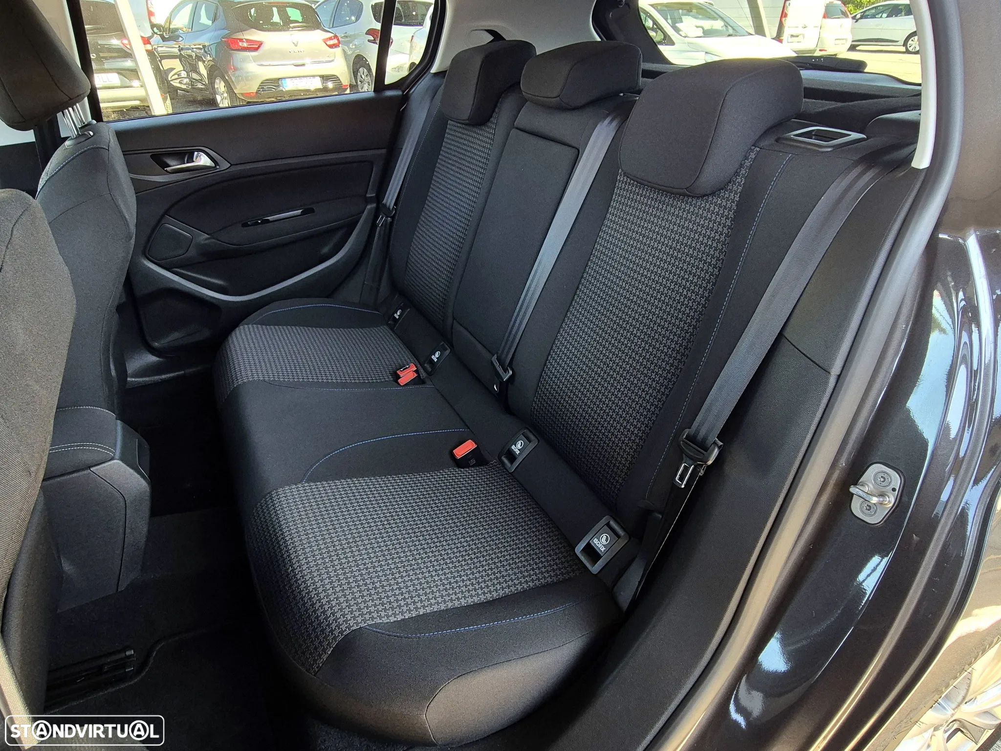 Peugeot 308 1.5 BlueHDi Style - 6
