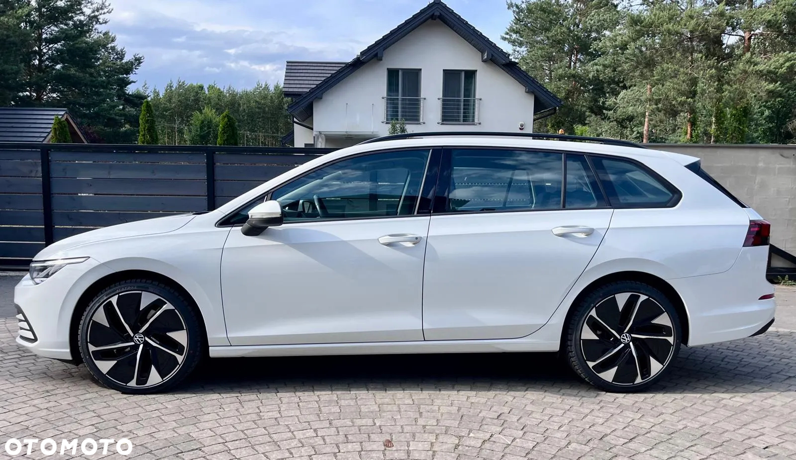 Volkswagen Golf VIII 2.0 TDI - 2