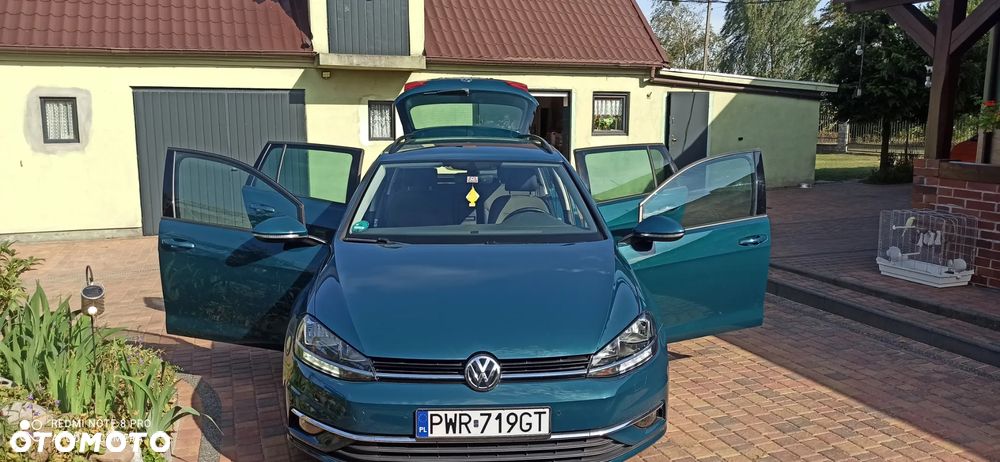 Volkswagen Golf - 4