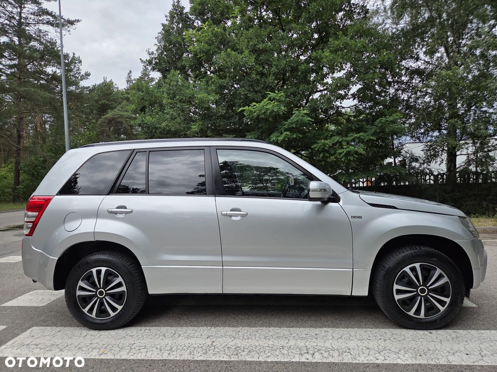 Suzuki Grand Vitara 1.9 DDiS Comfort - 4