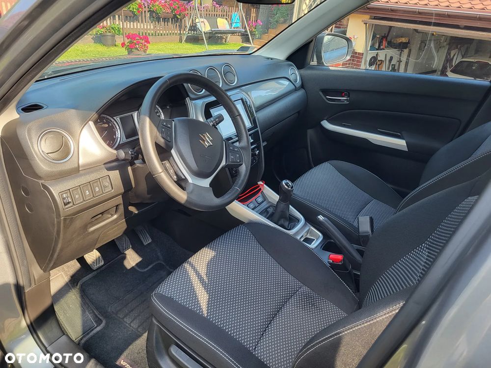 Suzuki Vitara 1.6 Premium 2WD - 13