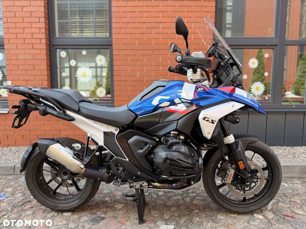 BMW R - 1