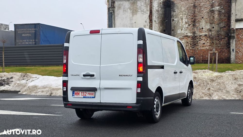 Renault Trafic - 2