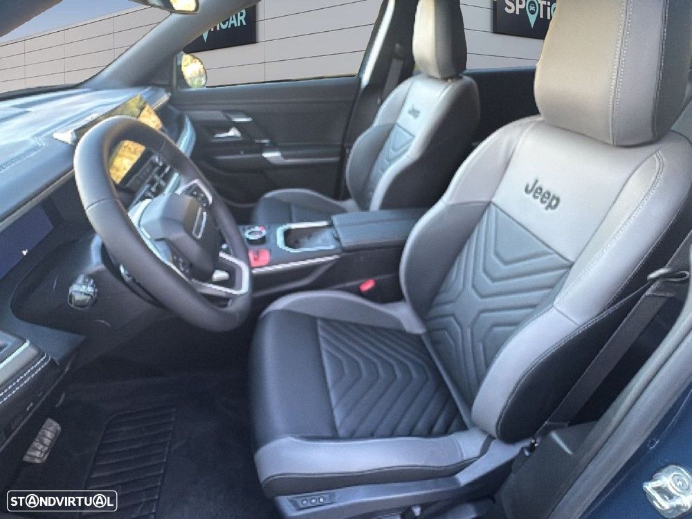 Jeep Compass 74 kWh Altitude - 9