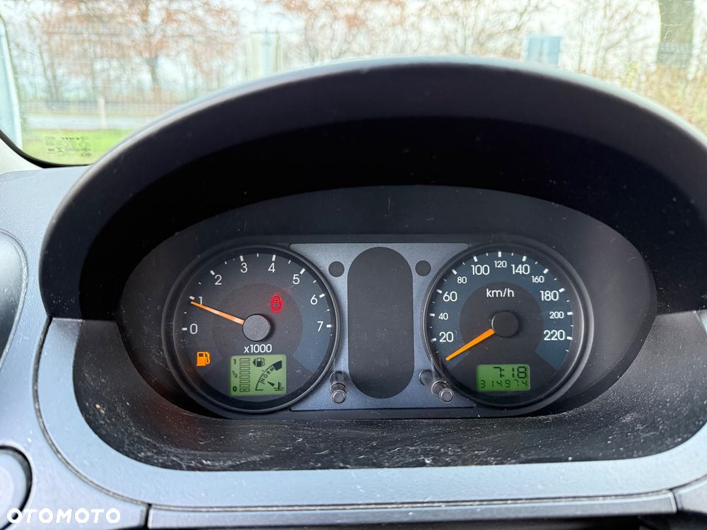 Ford Fiesta 1.3 - 18