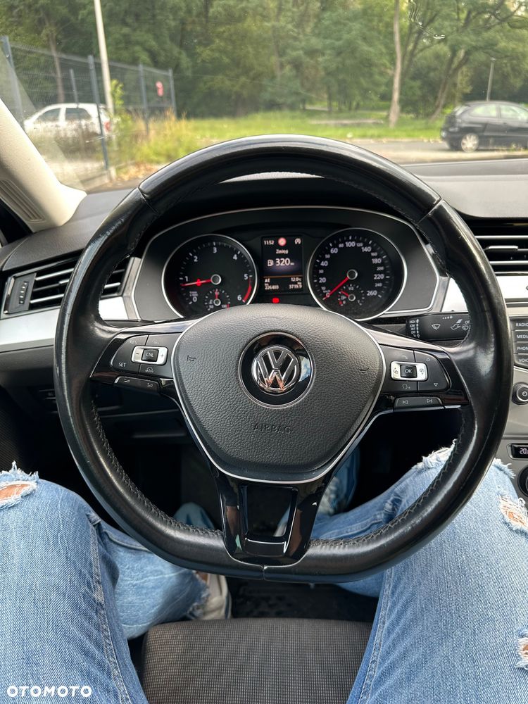 Volkswagen Passat 2.0 TDI BMT Comfortline - 9