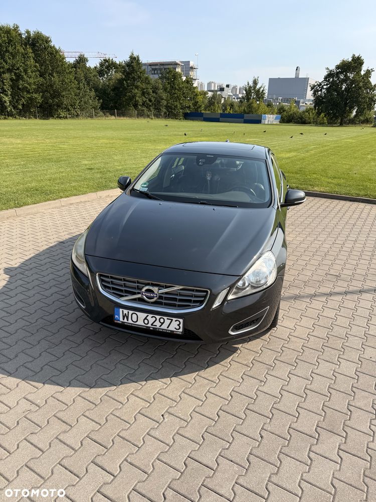 Volvo S60 - 2