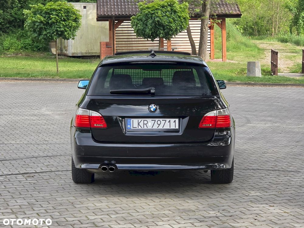 BMW Seria 5 525xd - 8
