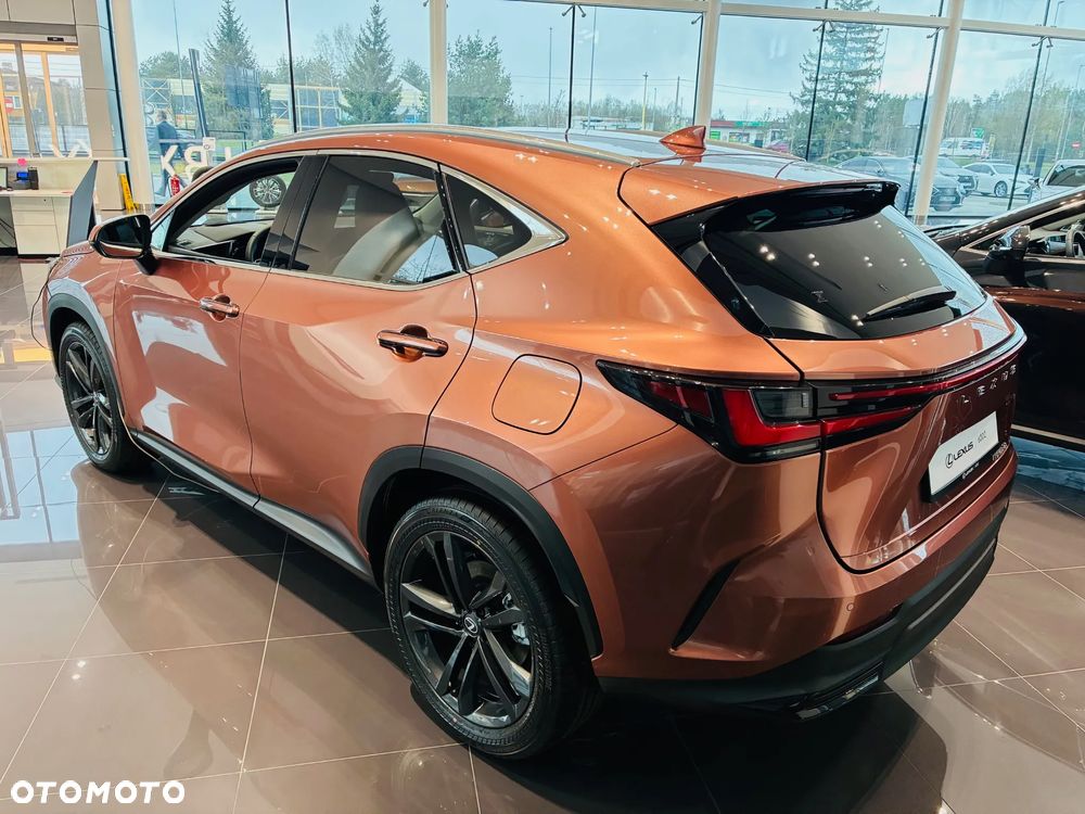 Lexus NX 350h Prestige AWD - 4