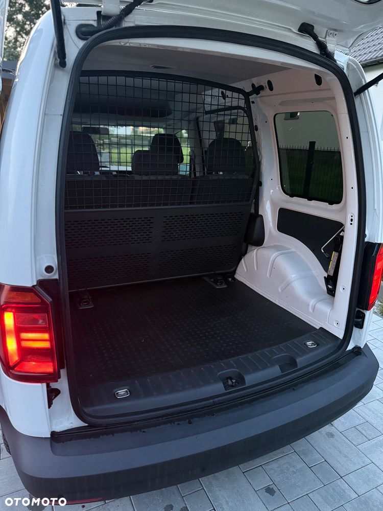 Volkswagen Caddy 2.0 TDI Comfortline - 22