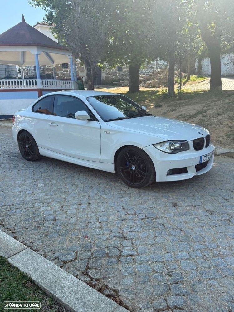 BMW 118 d Pack M - 2