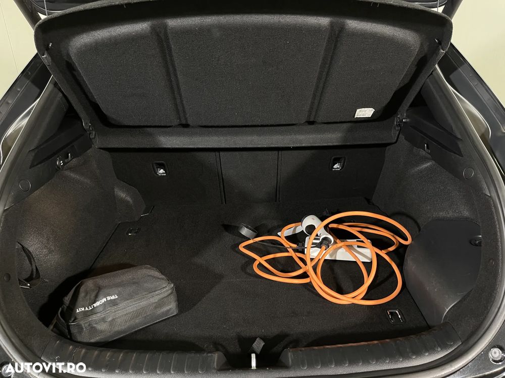 Kia XCeed 1.6 GDI DCT6 OPF Plug-in-Hybrid Platinum Edition - 13