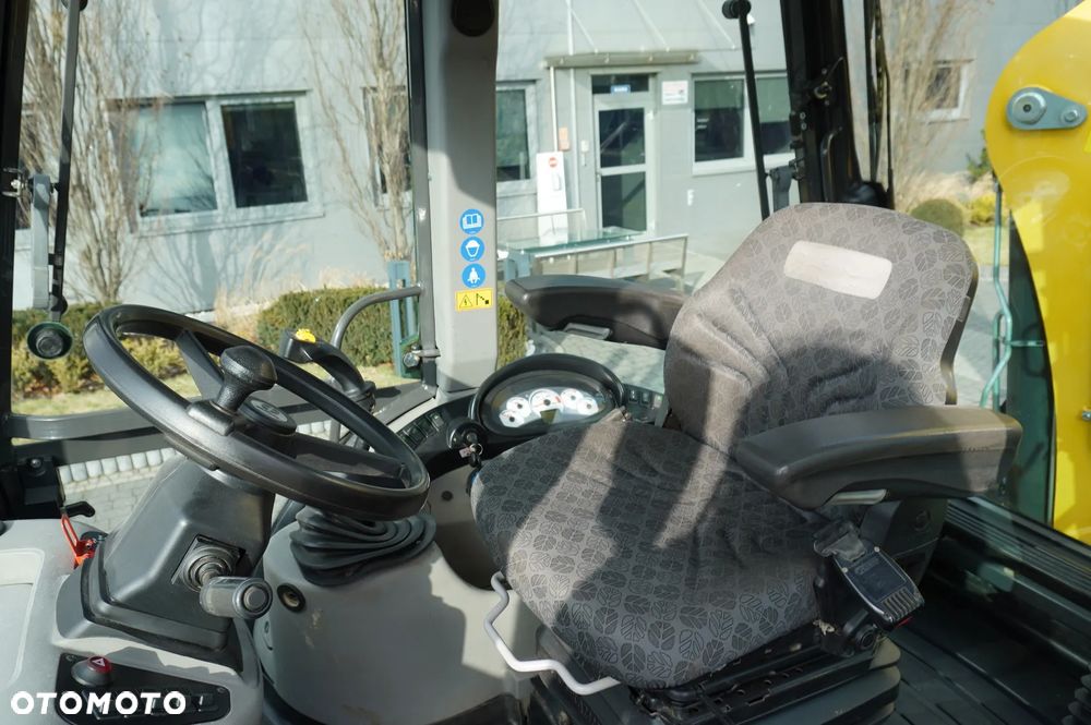 New Holland B115B / 4600 MTH! / 2021 - 23