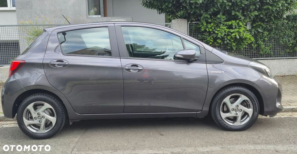 Toyota Yaris - 1