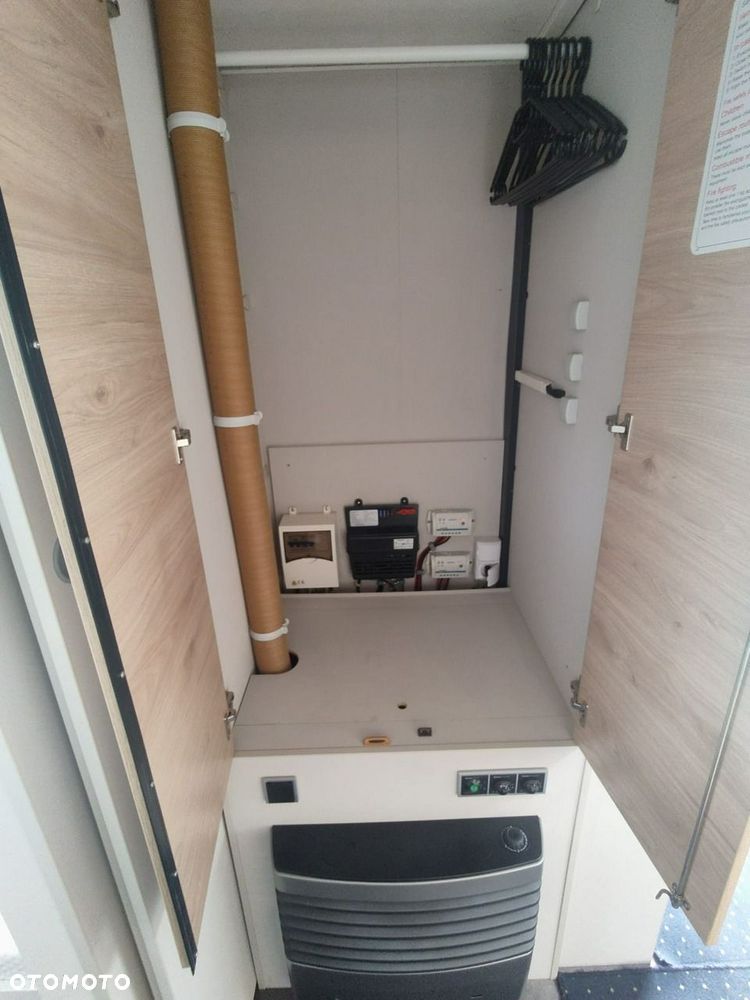 Dethleffs Nomad 730 FKR dla 8 osób! - 16