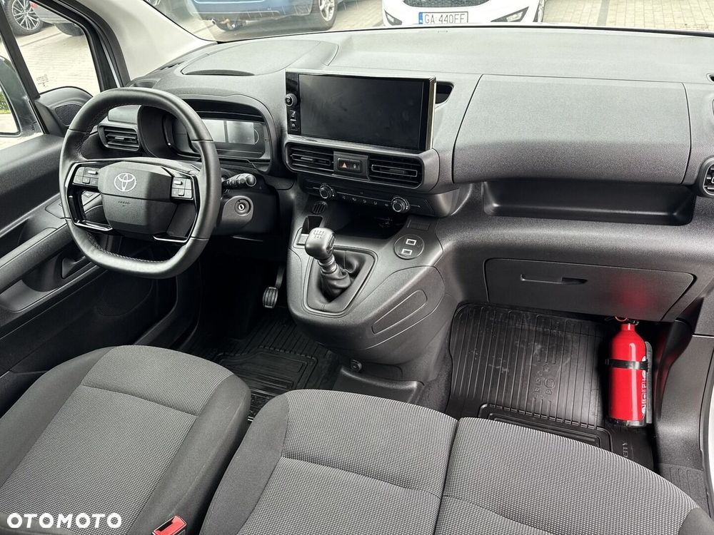 Toyota PROACE CITY - 16