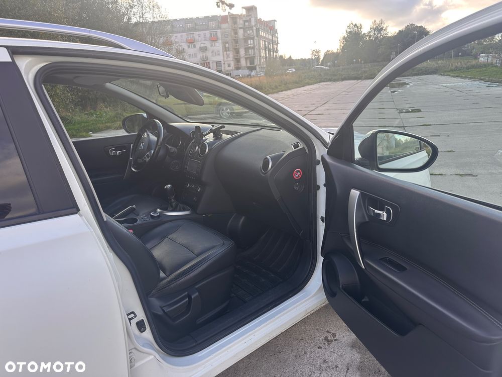 Nissan Qashqai+2 2.0 dCi 4x4 Tekna - 4