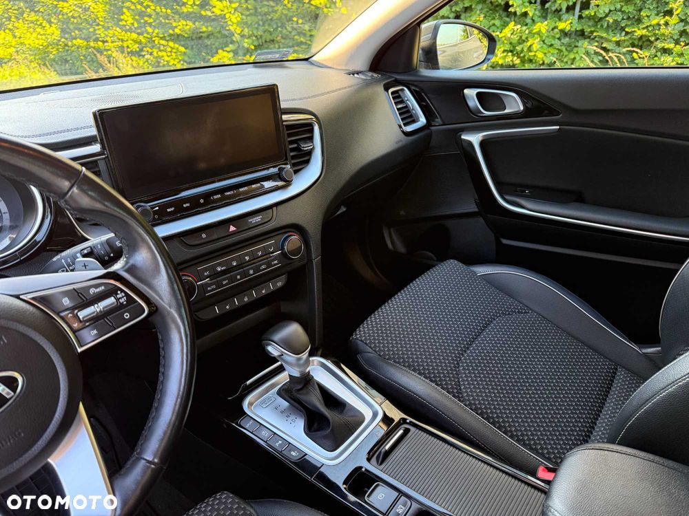 Kia XCeed - 5