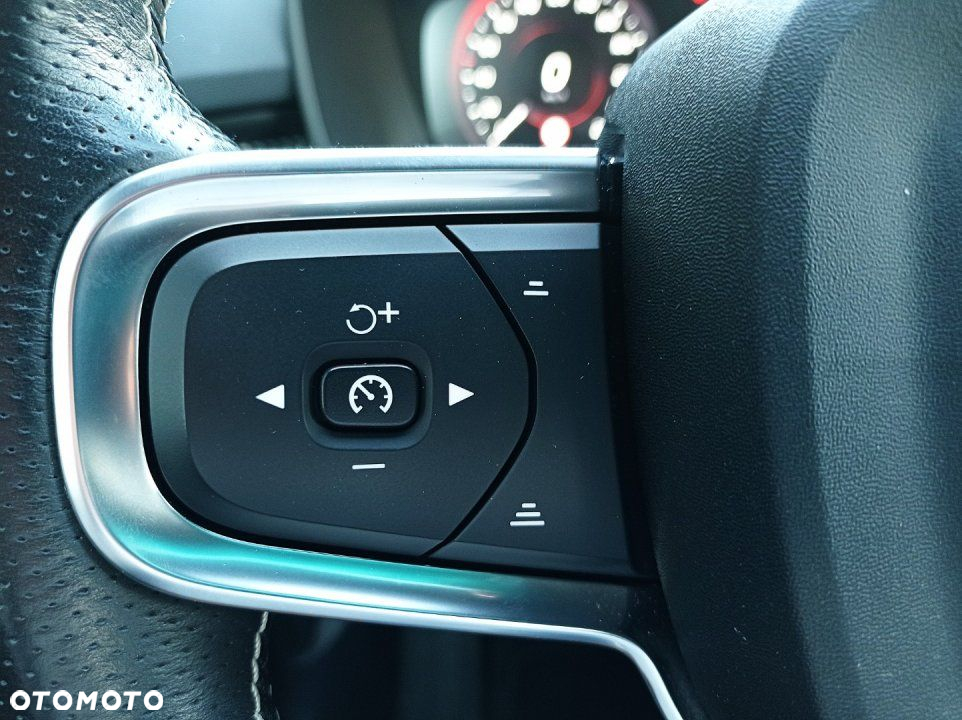 Volvo XC 40 - 17