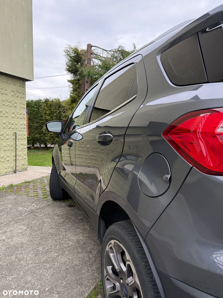 Ford EcoSport - 10